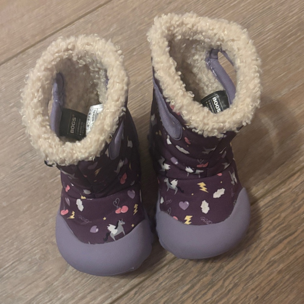 Bogs Kids Purple Unicorn Print Winter Boots with Cream Sherpa Cuff